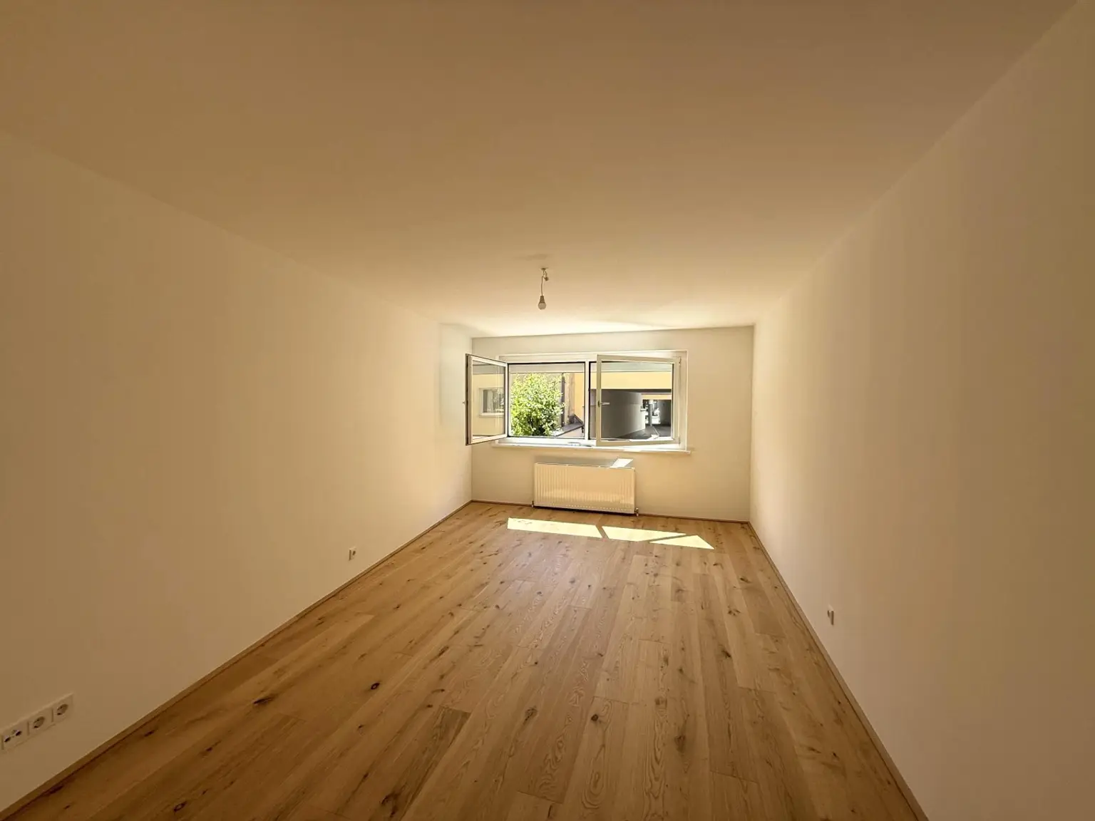 Erstbezug nach Generalsanierung - Wohnungseigentum // First occupancy after complete renovation - condominium ownership //