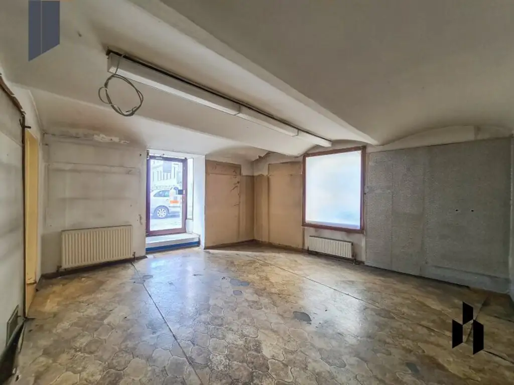 2 in 1! Geschäftsfläche + Wohnung nähe U3 Rochusmarkt! Sanierungsbedürftig!