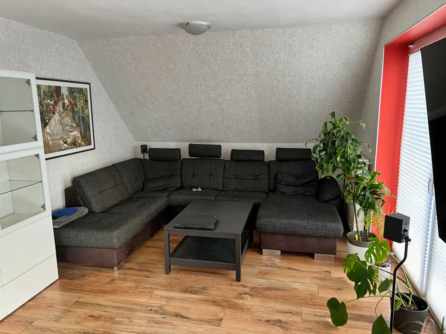 Kapitalanleger aufgepasst! 3-Parteien-Haus in Westoverledingen!