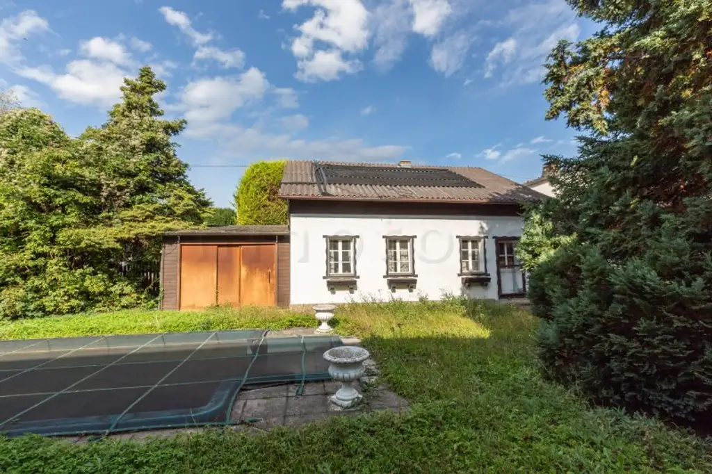 Ortszentrum Hennersdorf: Wunderschönes Wohnbau-Grundstück im Kerngebiet (12 Wohneinheiten)