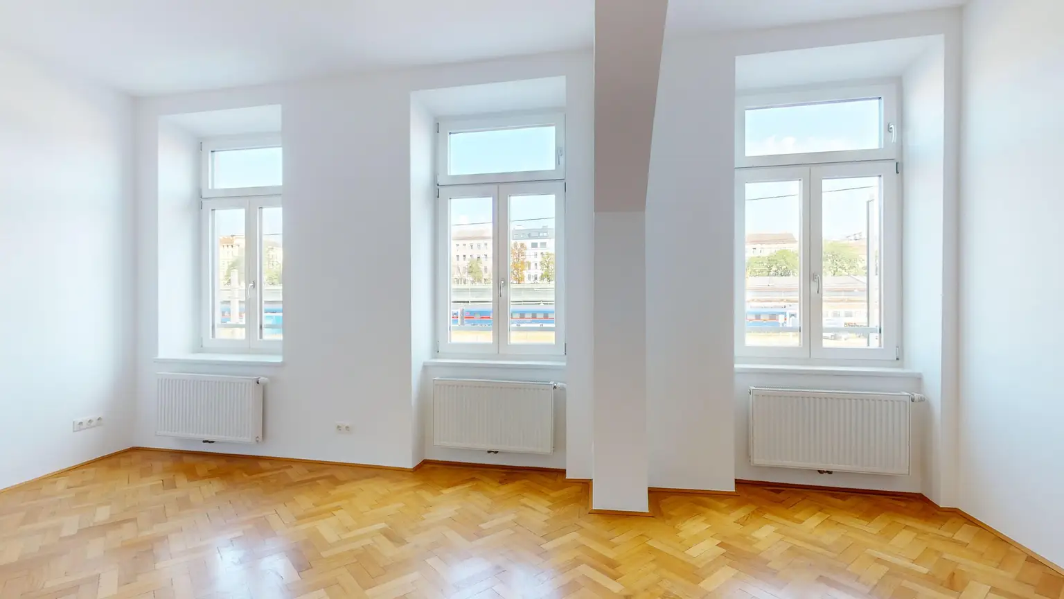 Zwölfergasse: Helle Loggiawohnung beim Westbahnhof - gute Raumaufteilung - hervorragende Verkehrsanbindung