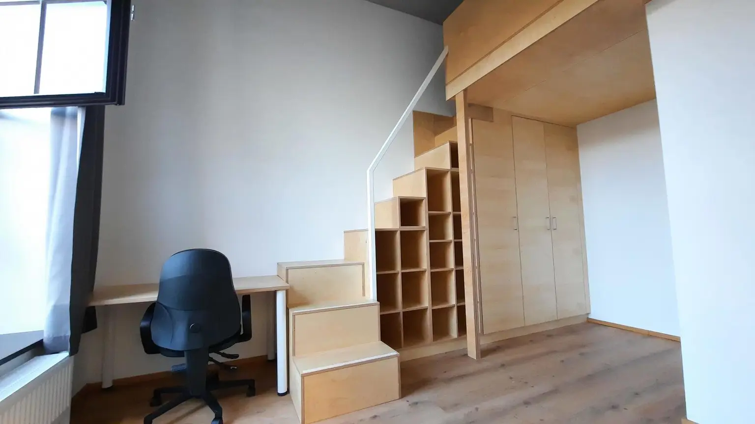 10211124_112037_rechtesZimmer_Top10