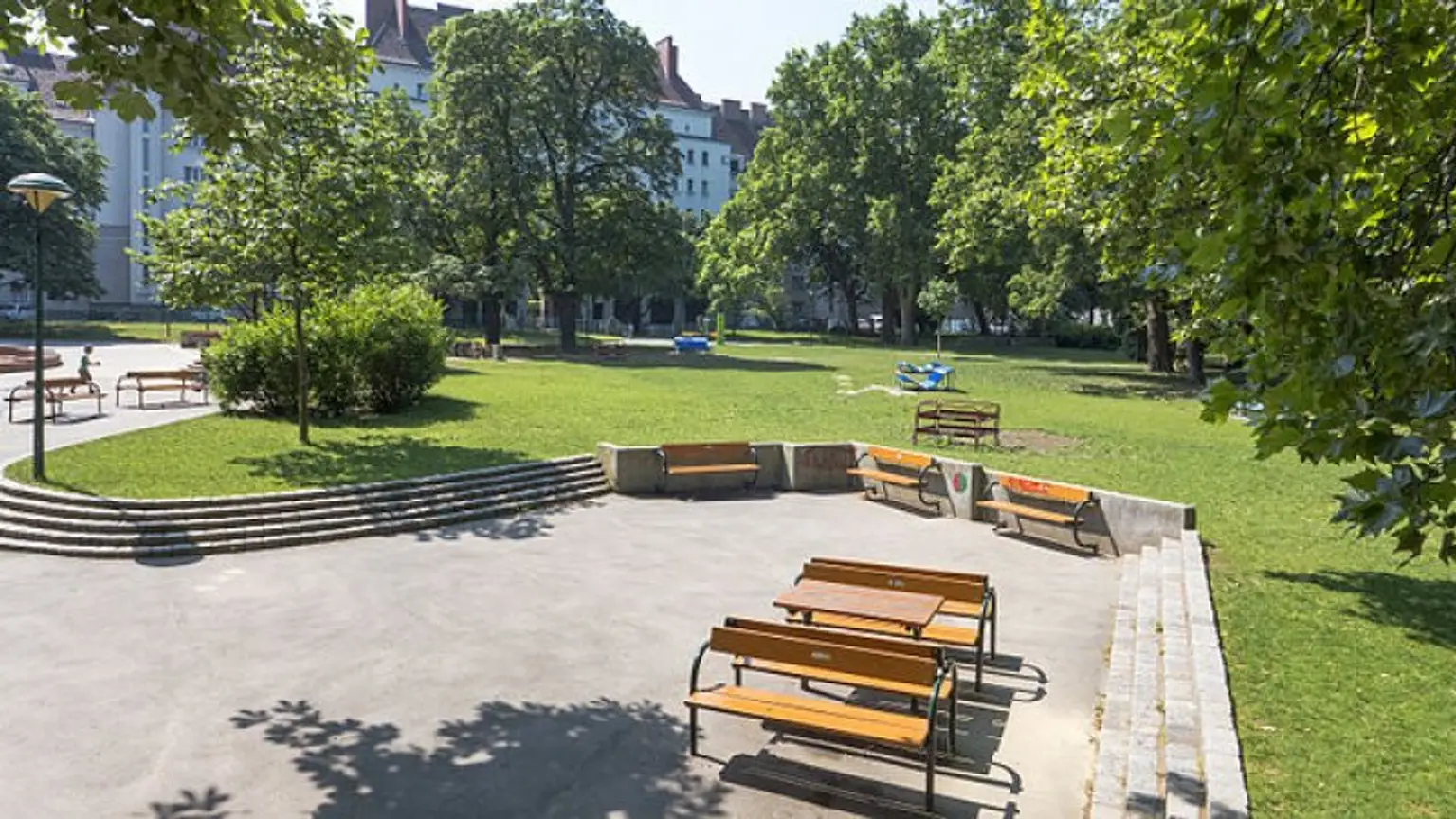 Platz für Ihre Wohnideen: 3-Zimmer-Wohnung in ruhiger Lage von Meidling mit eigener Garage!