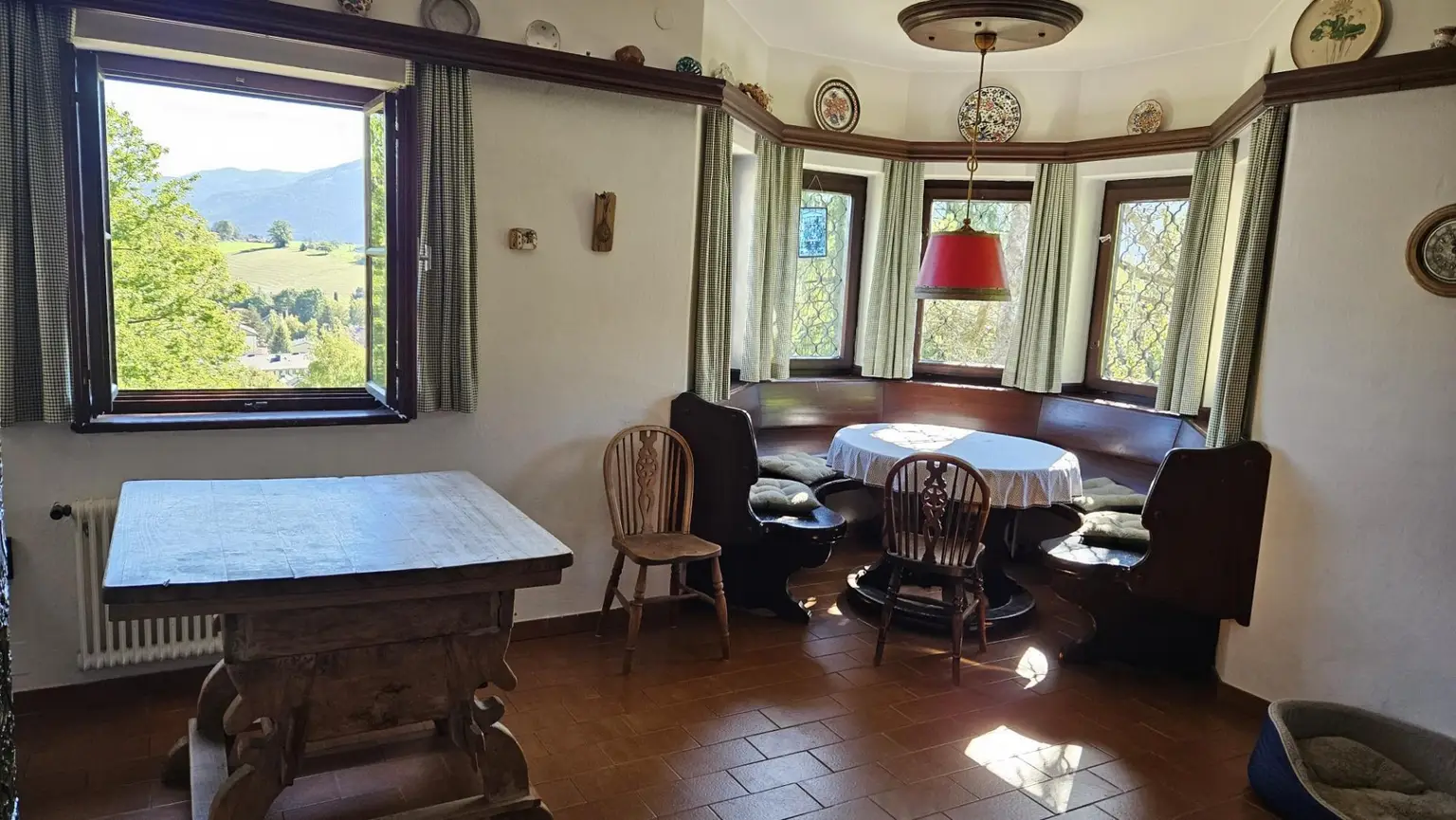 Haus in einzigartiger Alleinlage mit toller Aussicht!