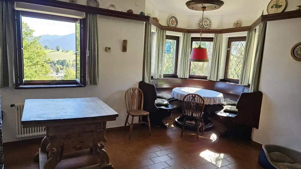 Haus in einzigartiger Alleinlage mit toller Aussicht!