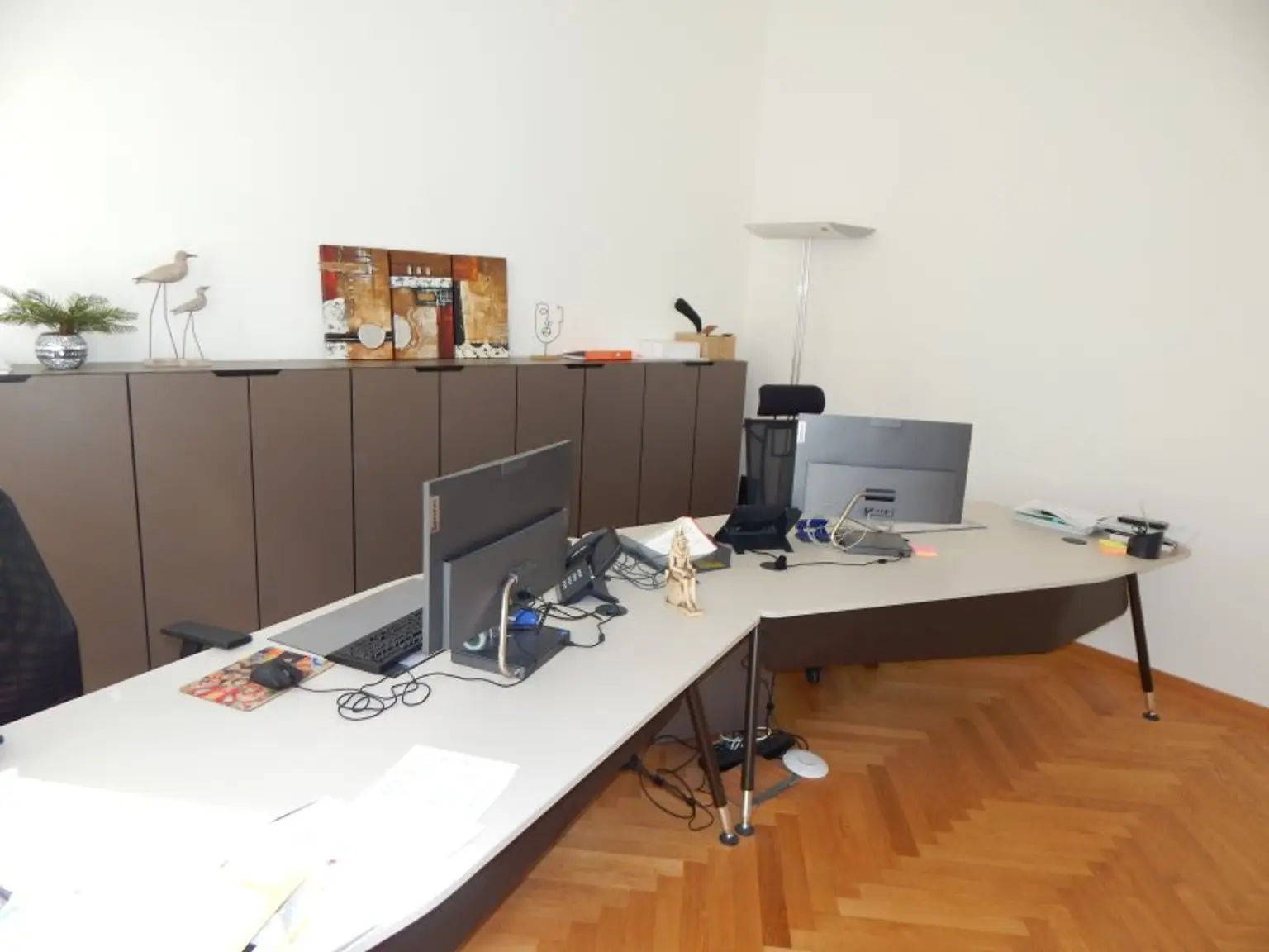 Modernes saniertes Büro/Praxis in zentraler Lage, mit allen Extras - nähe Oper