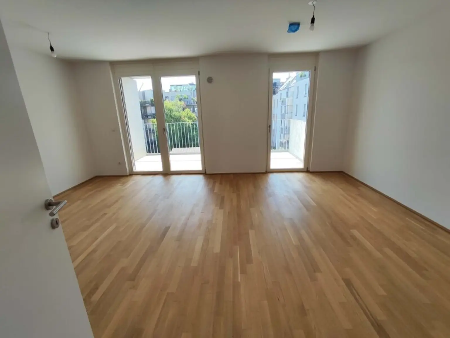 NEUBAU 3-Zimmer-ERSTBEZUG mit 2 Balkonen im 4. OG in 1210 Wien! Top 2/38