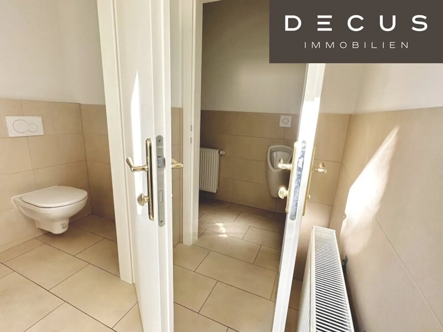 | 4 ZIMMER | SIEBENSTERNGASSE | AB SOFORT VERFÜGBAR | ALTBAU | BESICHTIGUNGEN MÖGLICH