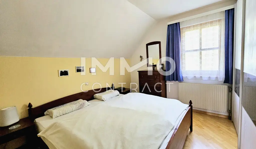 Behagliches Zuhause mit Weit- und Ausblick – Wohnen und Arbeiten in natürlichem Ambiente