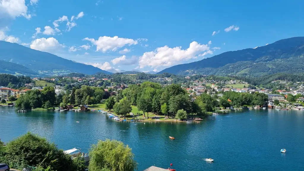 Ferienhaus in Seeboden – Traumlage am Millstätter See mit Seeblick Ferienhaus, Baugrundstück oder Gesamtkauf möglich