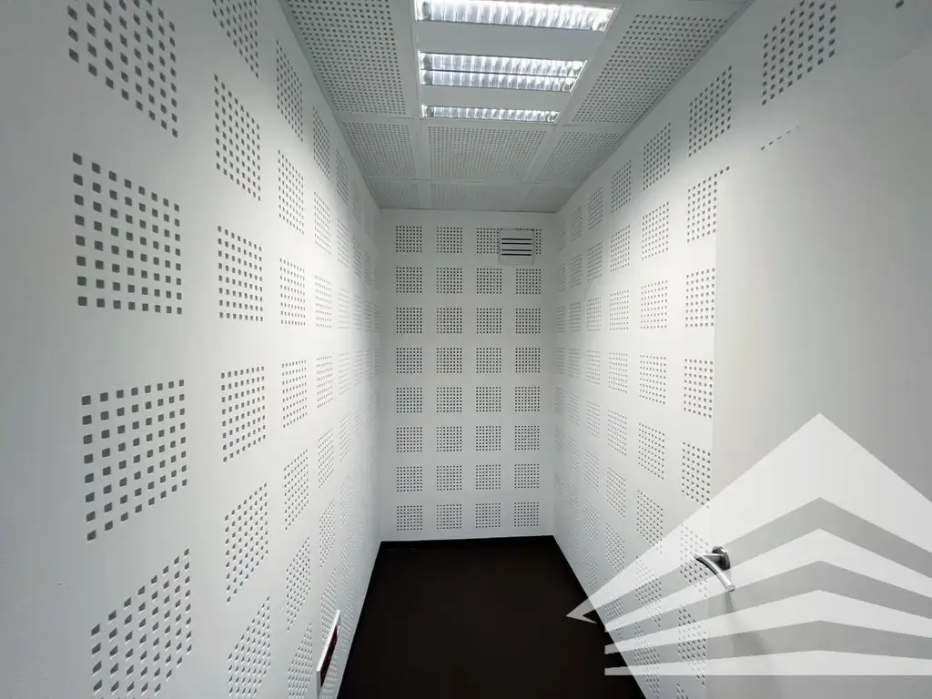 Ärzte und Therapeuten aufgepasst! Kompakte 80 m² Praxis ab sofort zu mieten!