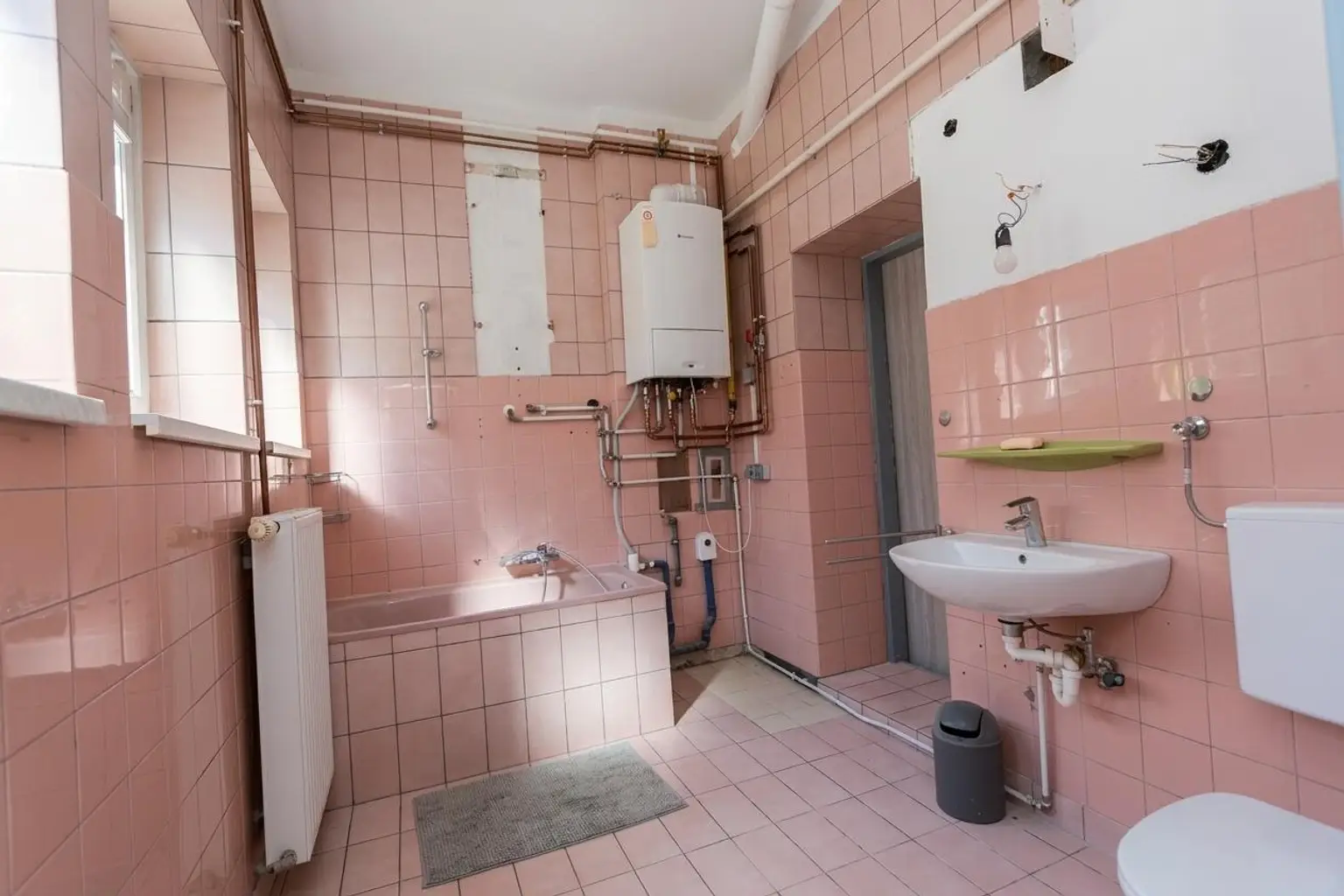 Badezimmer EG Haus Nr. 65a
