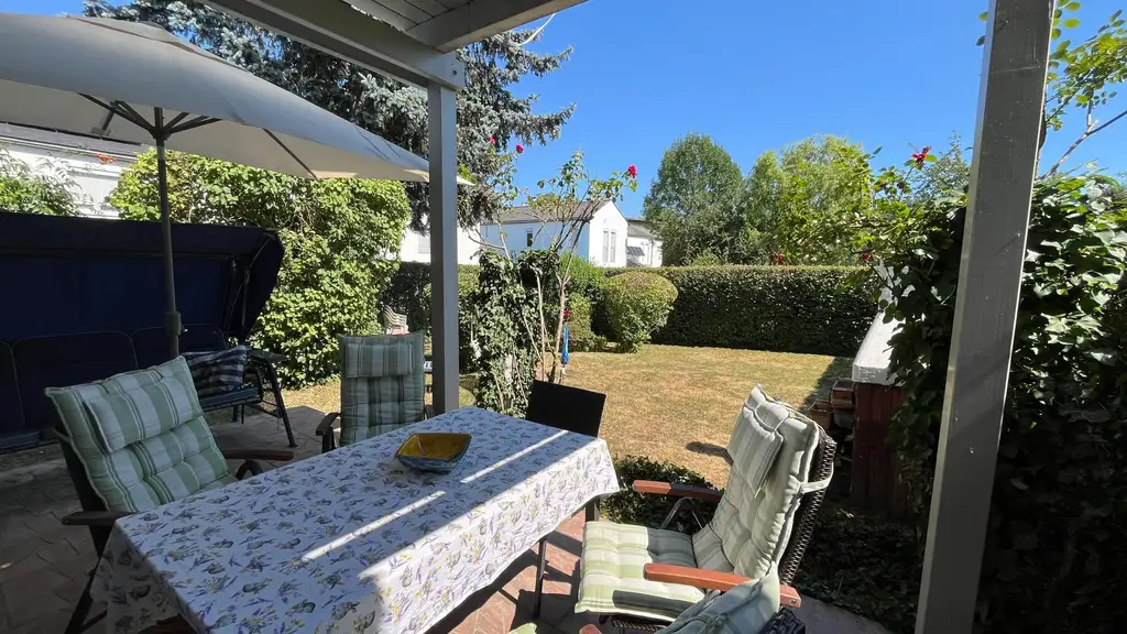 Charmantes Eckreihenhaus mit schönem Garten in Ruhelage - Graz-Liebenau!