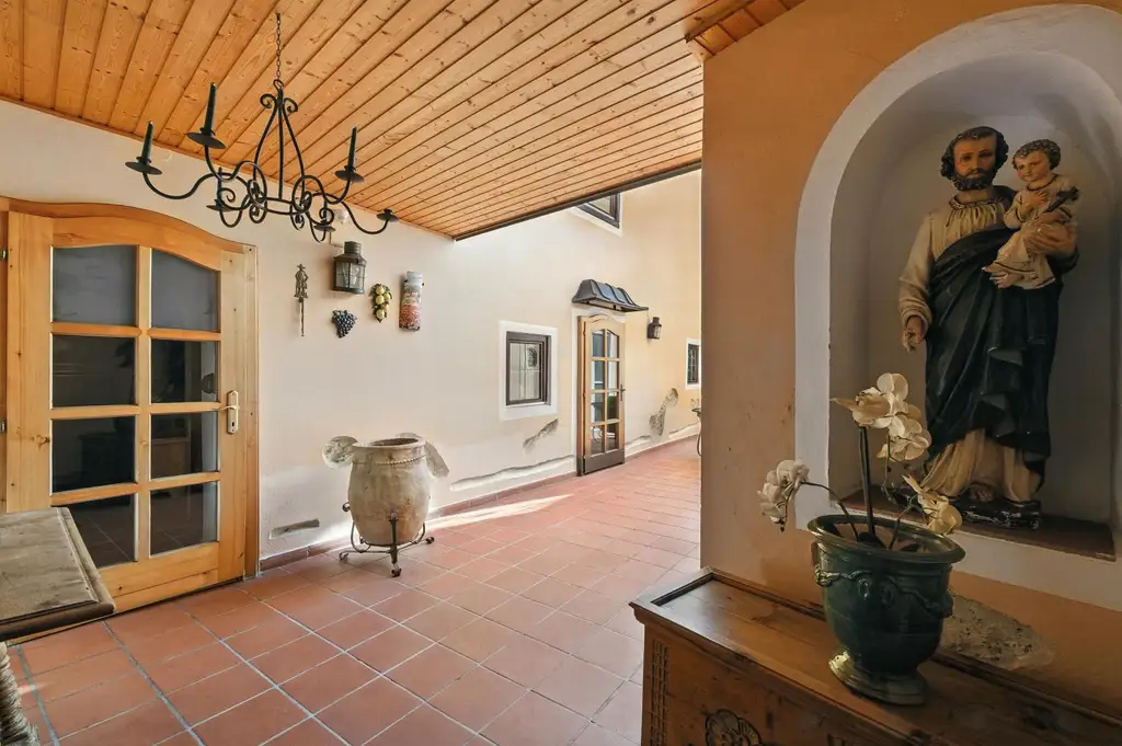 EINZIGARTIGE STILALTBAU-RESIDENZ IM HERZEN DER KREMSER ALTSTADT!