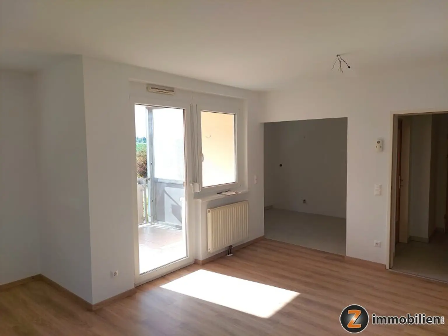 Wallendorf: Sonnige Erdgeschoßwohnung mit Terrasse