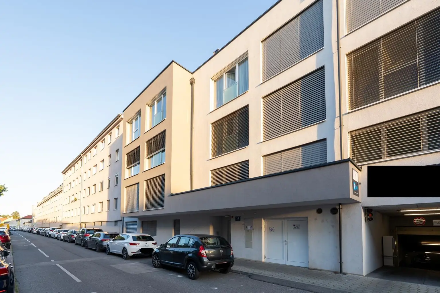"2 Zimmer - Küche - Dein Zuhause"