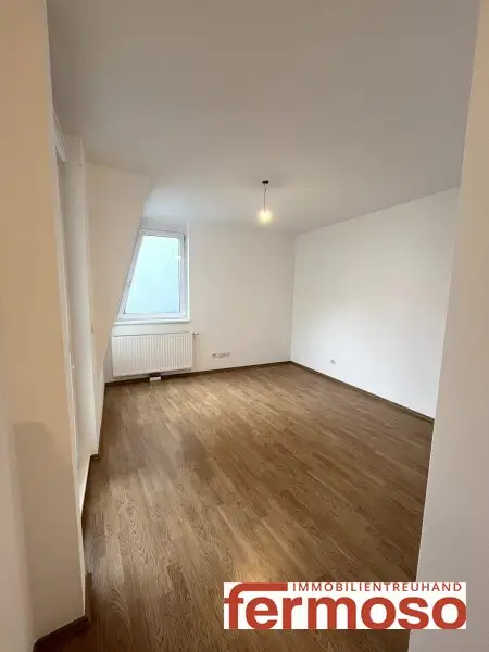 Traumhafte 3-Zimmer-Wohnung in 1080 Wien mit Balkon und Garage – jetzt mieten!