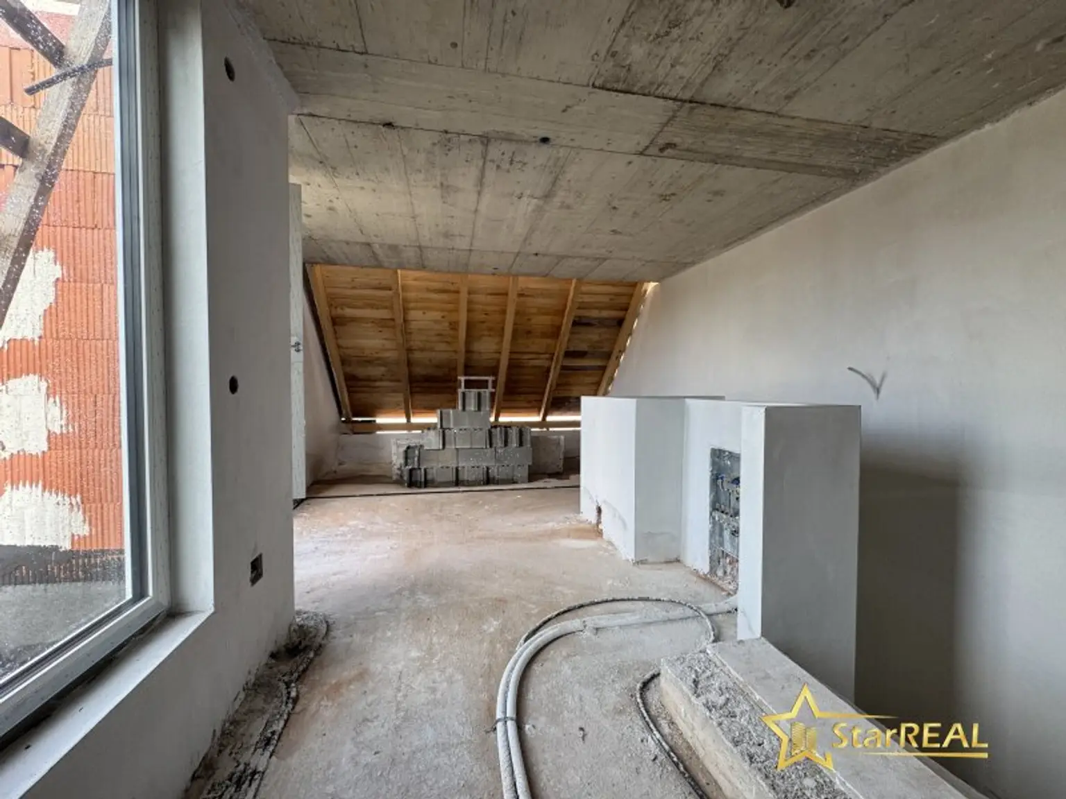 SENSATIONELLE SOMMERAKTION!!! € 70.000,- GESCHENKT! ZIEGELHAUS MIT KELLER. KURZ VOR FERTIGSTELLUNG. Provisionsfrei für den Käufer.
