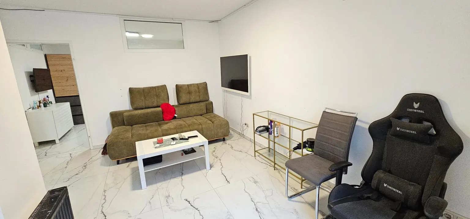 Top 21 Wohnzimmer 1. Ansicht