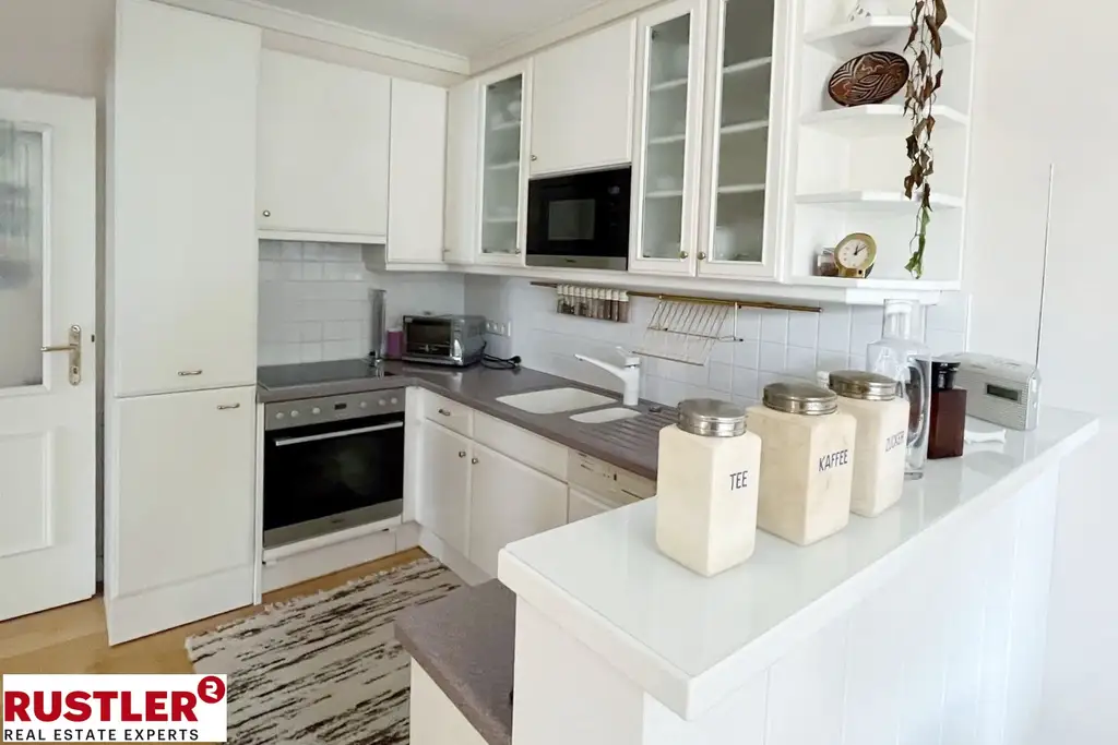 NEUER PREIS! Großzügige 2 Zimmerwohnung mit Loggia