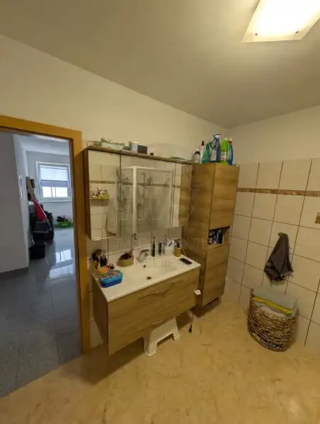 Sonniges Reihenhaus mit Garten!