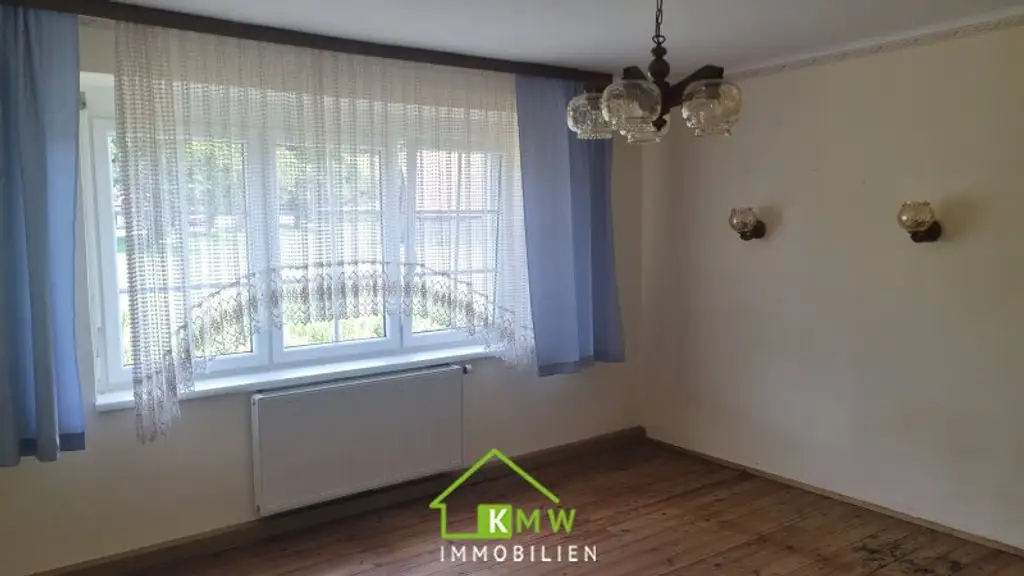 Wohnhaus in ruhiger Grünlage