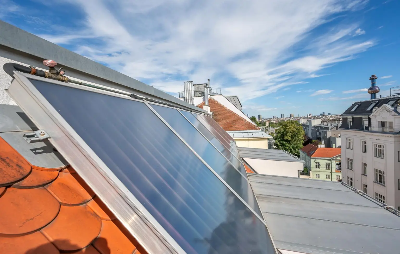 Seltene Gelegenheit in Döbling! Zentrales Luxus-Penthouse mit vier Dachterrassen und Pool