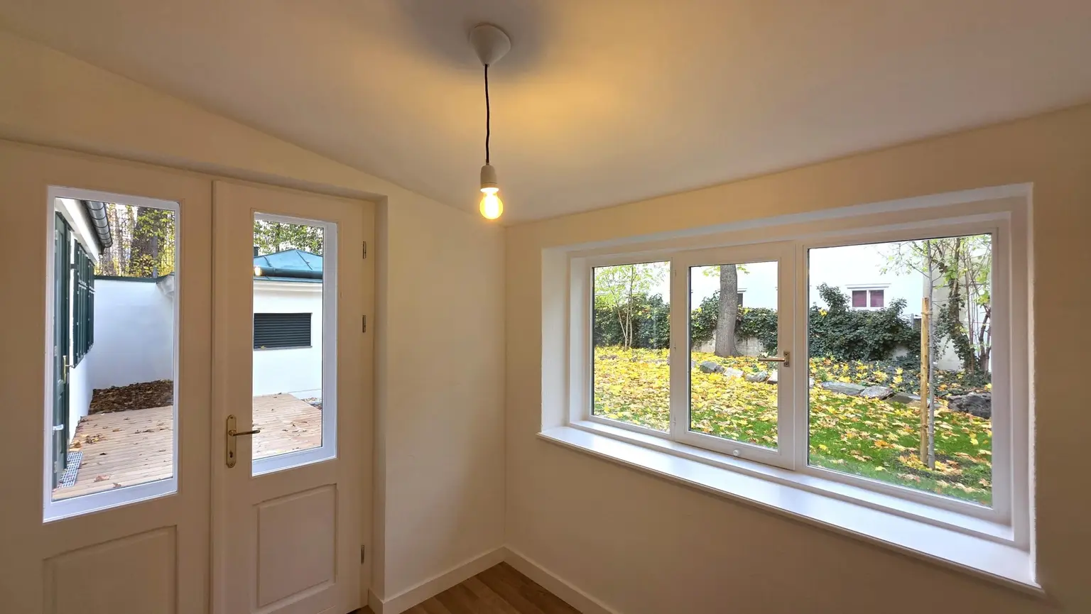 Atelier // Büro // Garten // Terrasse // Traumlage: Gumpendorfer Straße!!