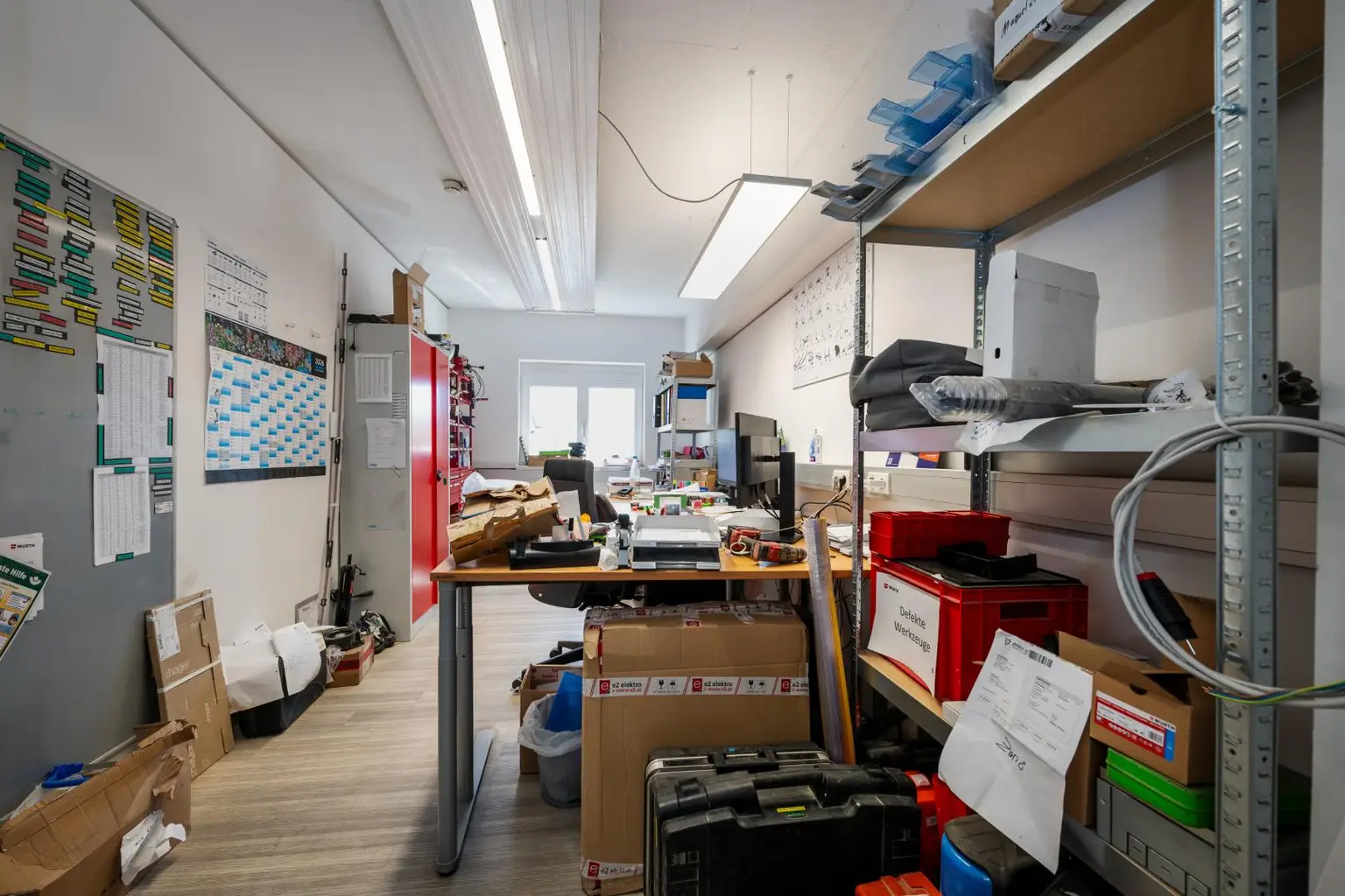Büro Lager EG
