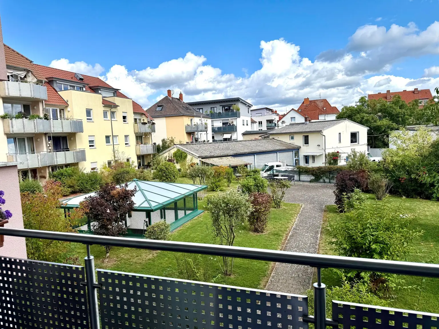 Blick vom Balkon
