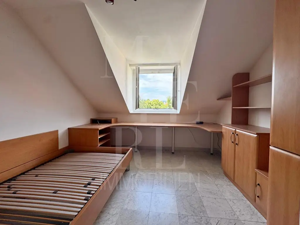 Dachterrassenwohnung nähe Saarplatz (ohne Lift)