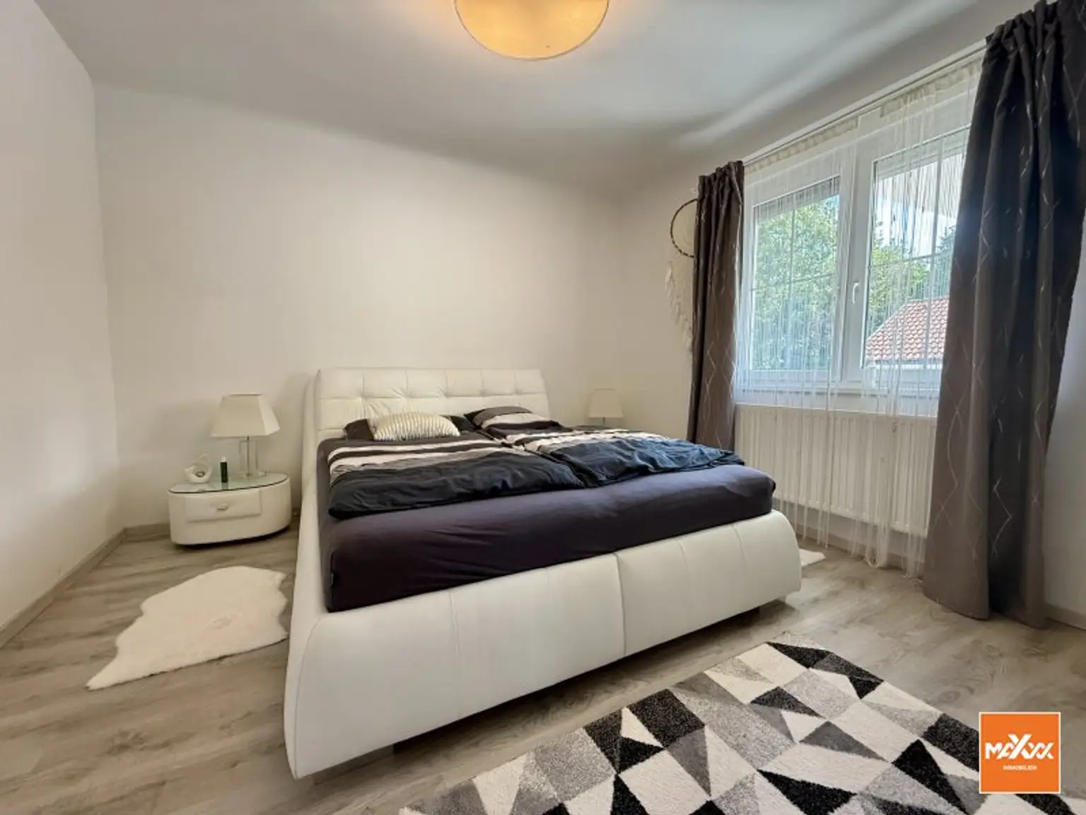Provisionsfrei! Modernisiertes Einfamilienhaus mit 5 Zimmern & großem Keller!