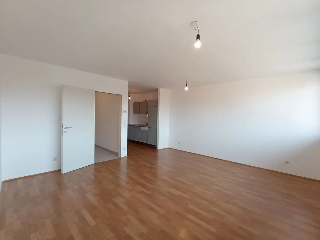 Helle, super geschnittene 2-Zimmer-Wohnung im 4.Bezirk!