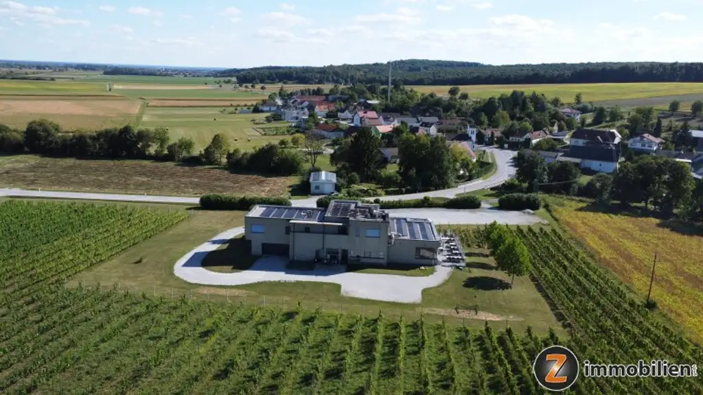 Weingut mit ca. 4 ha Weingärten im Südburgenland!