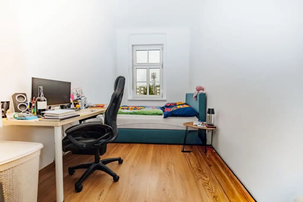 AB 01.NOVEMBER FREI I DAN-KÜCHE I WG-GEEIGNET I BADEWANNE & DUSCHE I BALKON I ZENTRALE LAGE I PROJEKT WOHNEN
