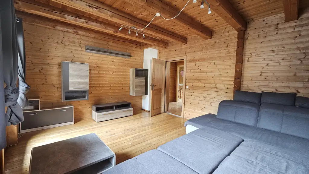 Teilmöblierte 2 Zimmerwohnung in Amlach - € 700,- inkl. aller BK und Strom - ab sofort verfügbar