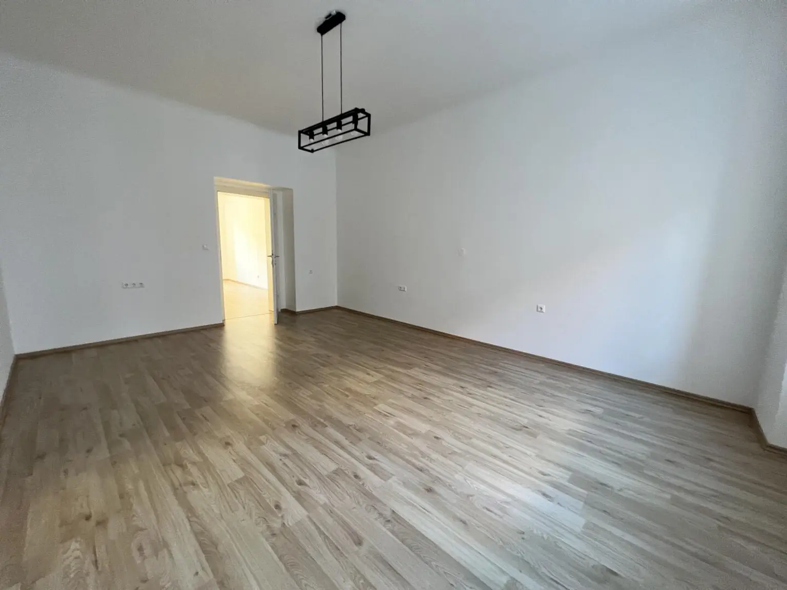 20230209_141345051_iOS