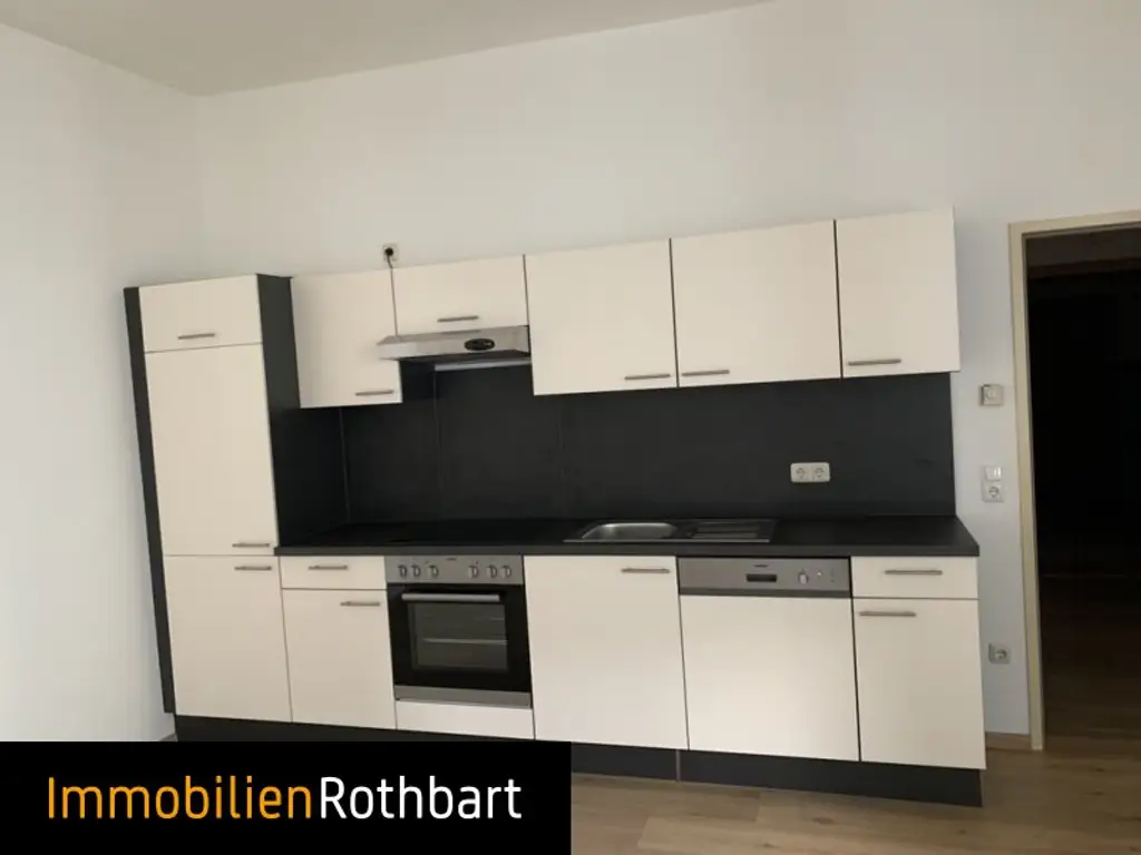 Großzügig angelegte 2-Zimmer-Wohnung