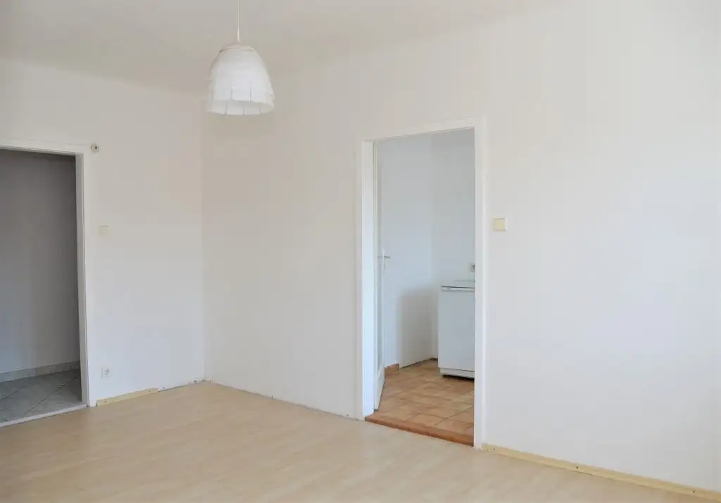 Nette und helle 2 Zimmerwohnung - ideal für Singles und Pärchen!