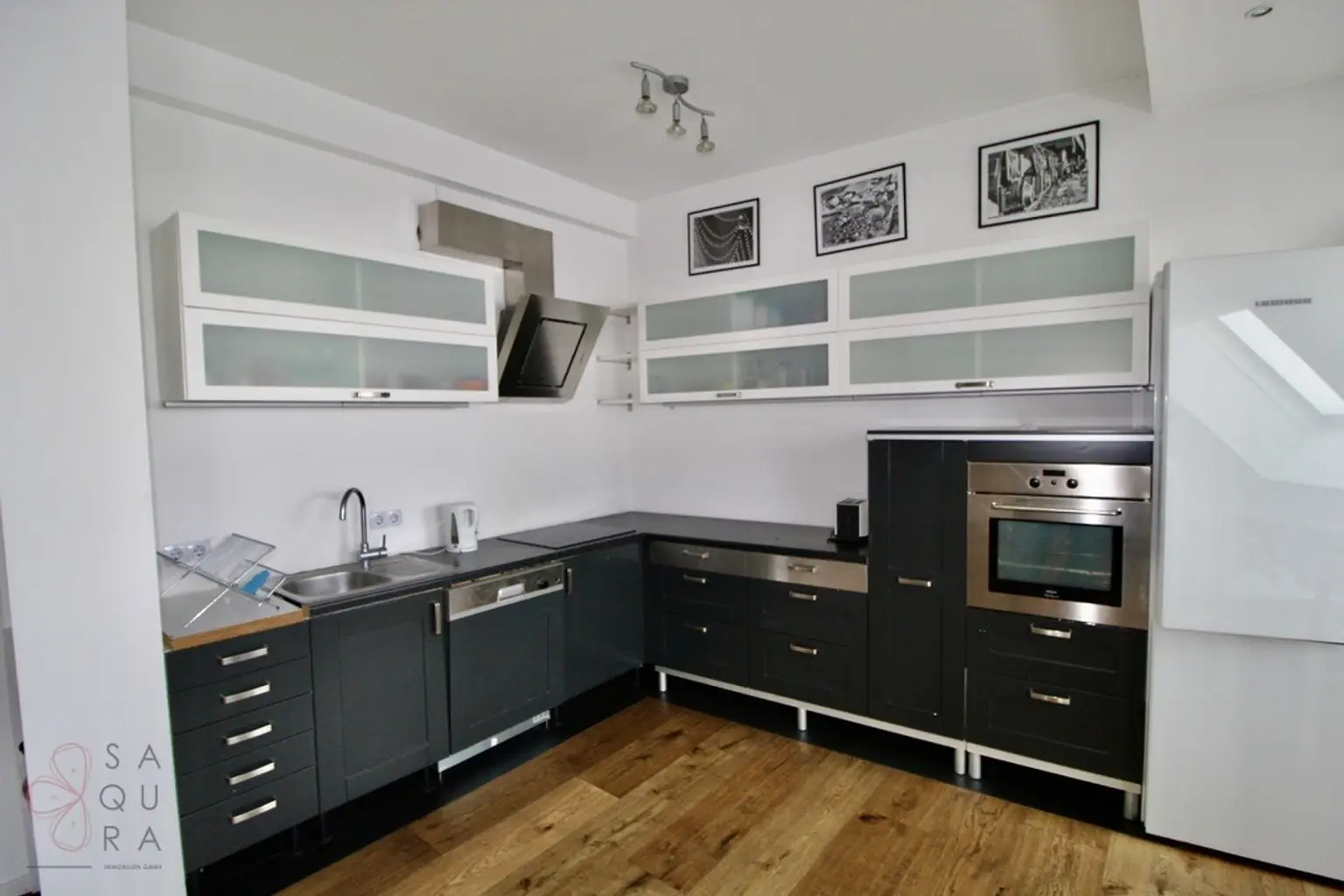 29C83B60-5149-4B17-84BE-C850F478E22E_1_105_c