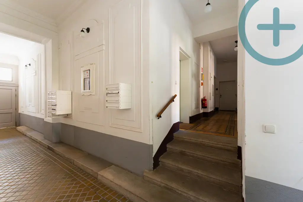 unbefristet vermietetes 1-Zimmer-Altbauatelier