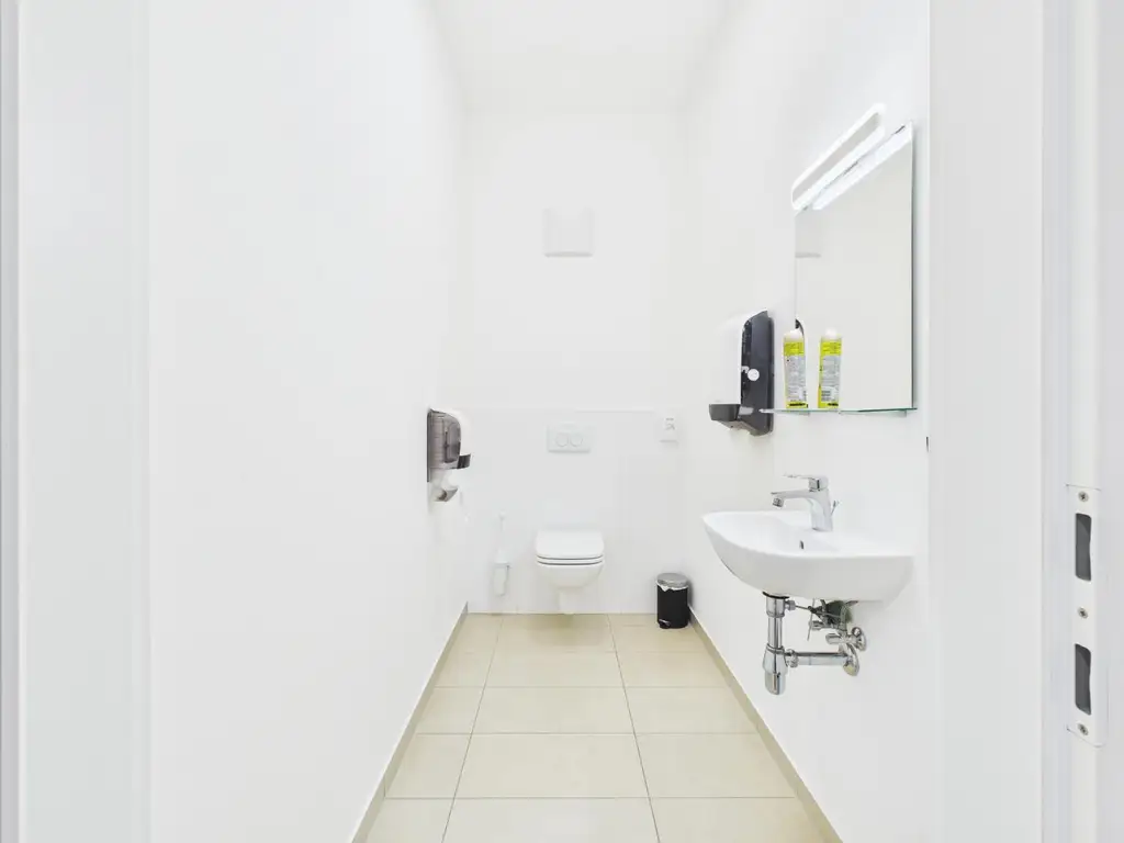 Bürostandort, Praxis, Atelier? Alles ist möglich auf 178 m² - TOP LAGE