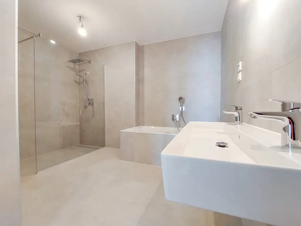 4 Zimmer Gartenwohnung zwischen Lobau und U2 Aspernstraße! Provisionsfrei für den Käufer