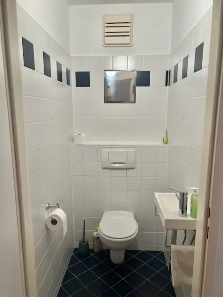 Moderne 3-Zimmer-Wohnung in 1140 Wien: Balkon, Garagen & perfekte WG-Option!