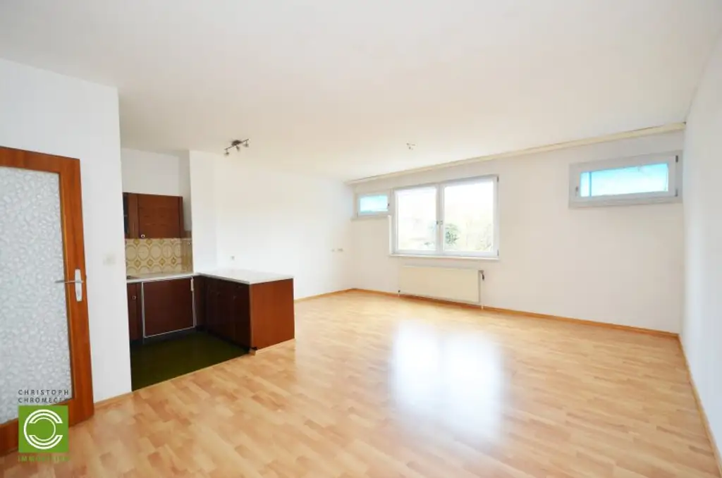 CHRISTOPH CHROMECEK IMMOBILIEN - MÖDLING - Großzügige Einraumwohnung in Zentrumsnähe!