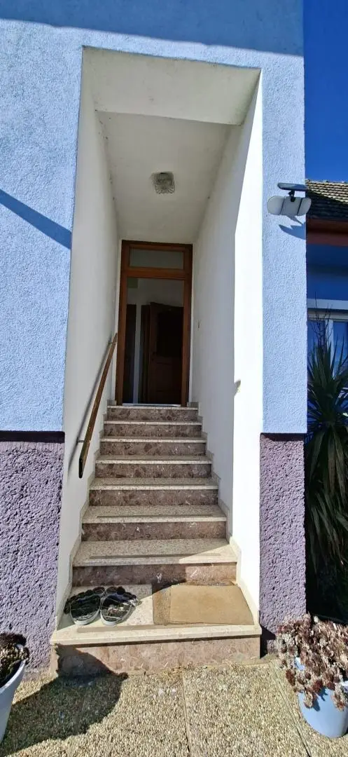 Eingang 1