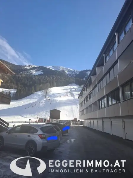 Second Home - Studio Apartment Ski-in/Ski-out, Prime Location in Saalbach-Hinterglemm