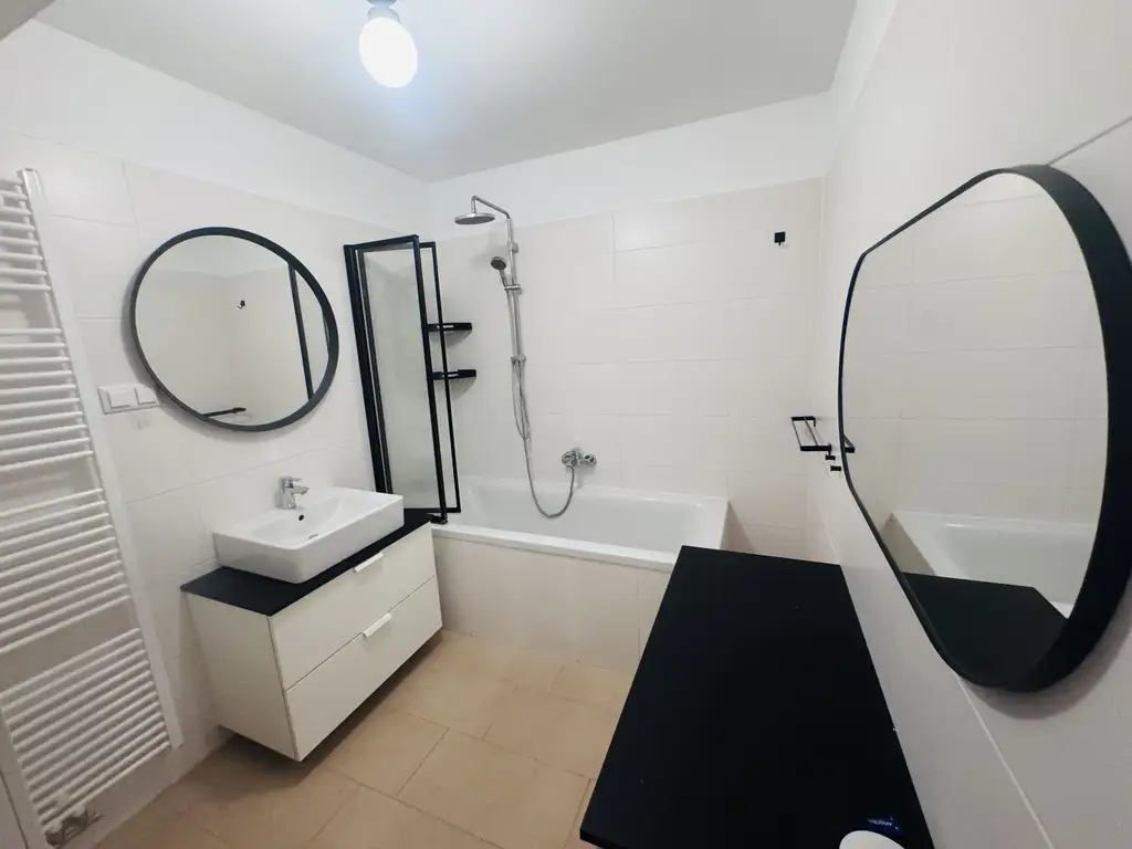Lichtdurchflutete Dachgeschoss-Maisonette mit Südterrasse & Weitblick