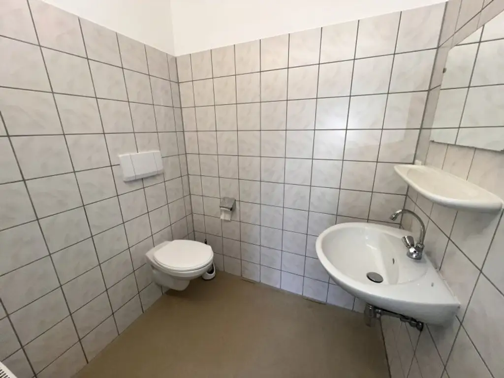 GÄSTEHAUS mit 17 abgeschlossenen Appartements zu vermieten!