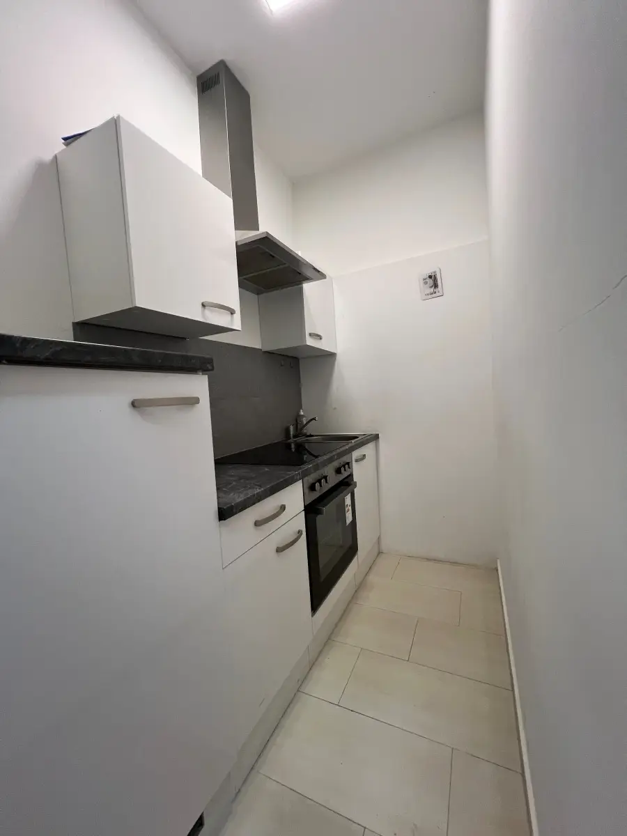 5 | SCHÖNE und PREISWERTE ZWEI Zimmer WOHNUNG | Prima Service Immobilien